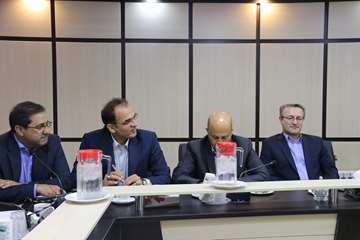 بازدید فرماندار و استاندار تهران از بیمارستان رازی